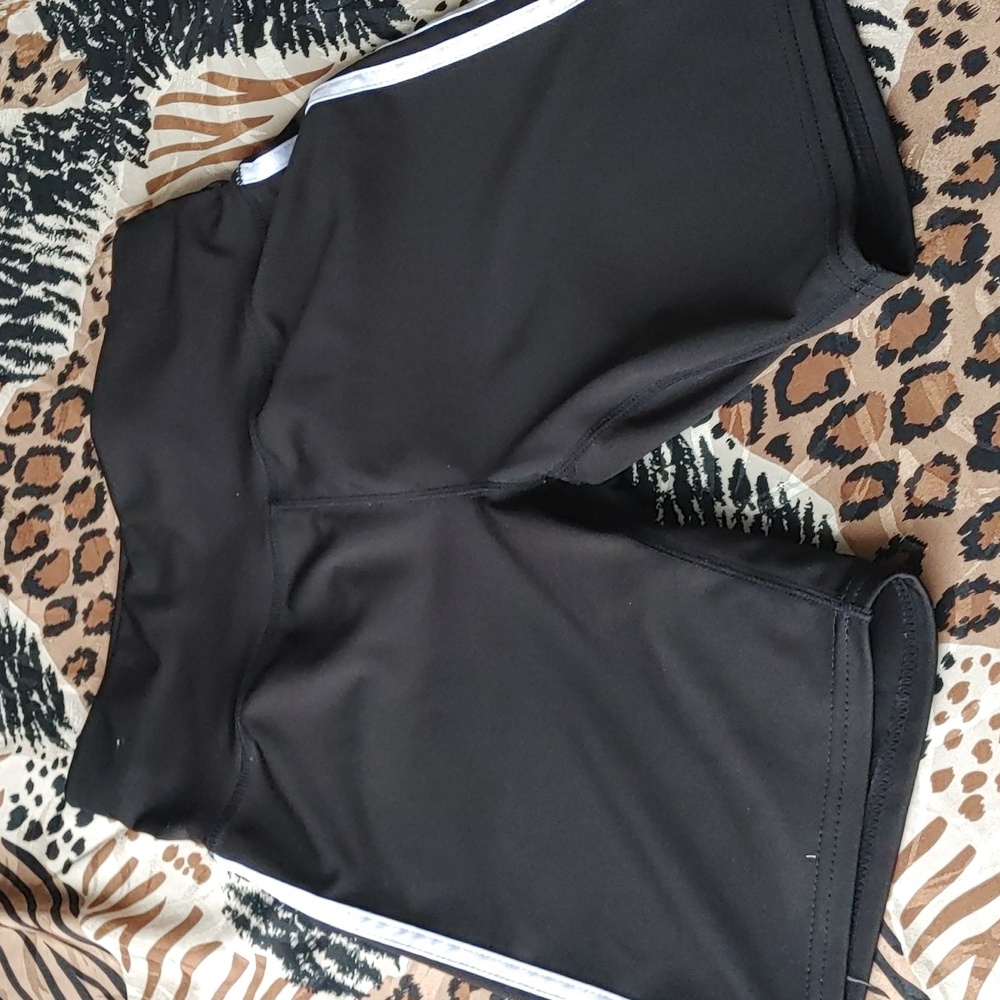 Therapy Performance Shorts